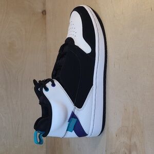Jordan Fadeaway Black White Grape Sneakers